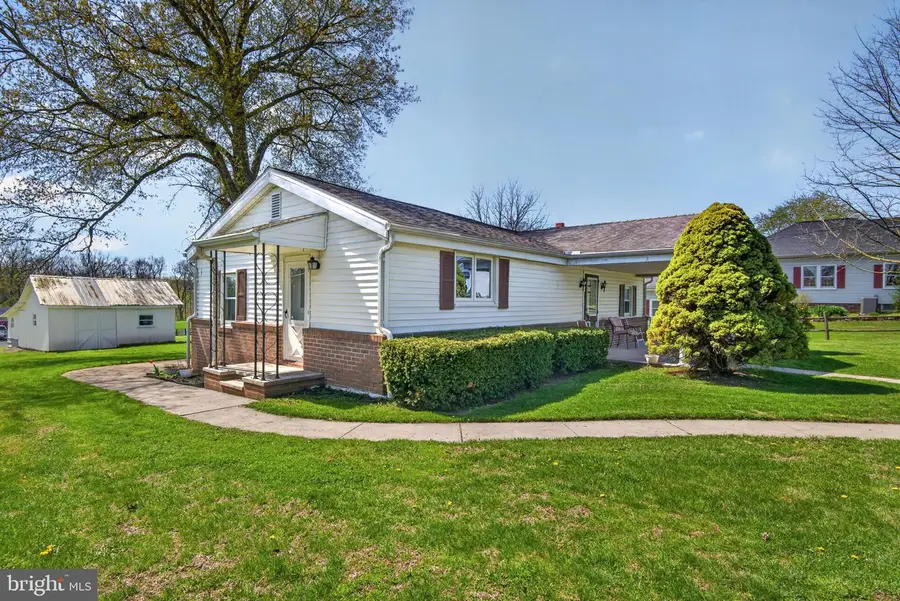 1636 E Canal Rd, Dover, PA 17315 - #3