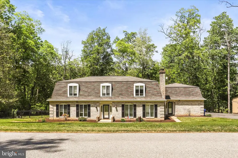6208 Longview Dr, Spring Grove, PA 17362 - #2
