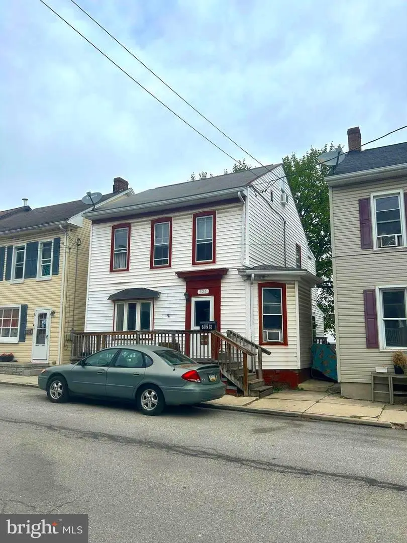 325 N Franklin St, Hanover, PA 17331 - #2