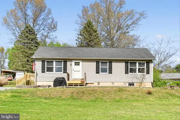 445 Scotch Pine Rd, DILLSBURG, PA 17019
