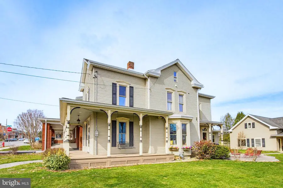 514 Locust St, Wrightsville, PA 17368 - #3