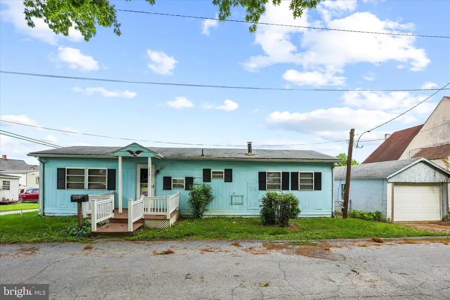 115 Garden Ave, Wrightsville, PA 17368 - #2