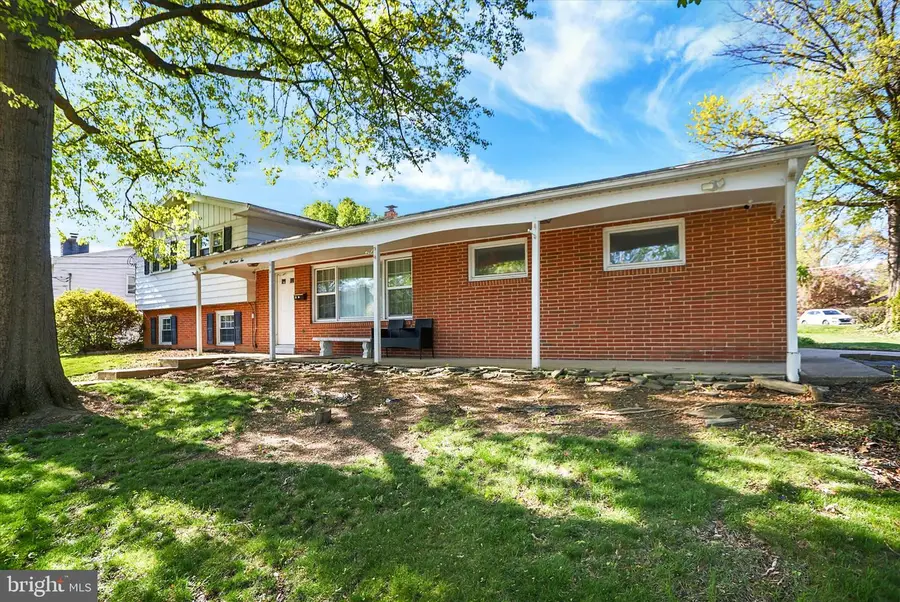 102 Forest Dr, Camp Hill, PA 17011 - #3