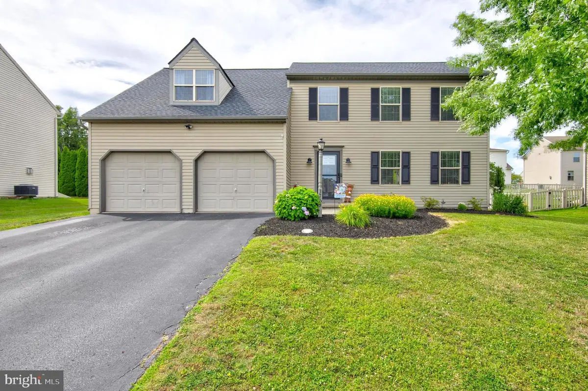 3713 Kimberly Ln, Dover, PA 17315 - #1