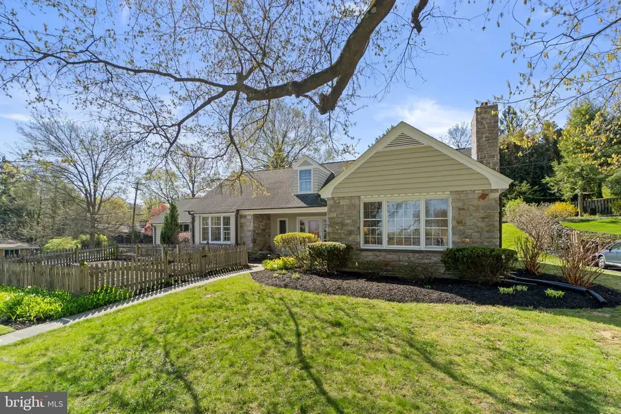 100 Edgewood Dr, York, PA 17403 - #2