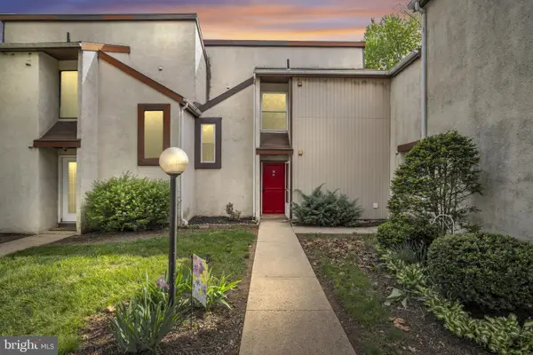 14 Ramsgate Ct #14, YORK, PA 17404