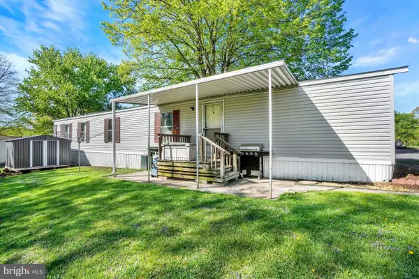 700 Salem Rd #lot 62, ETTERS, PA 17319