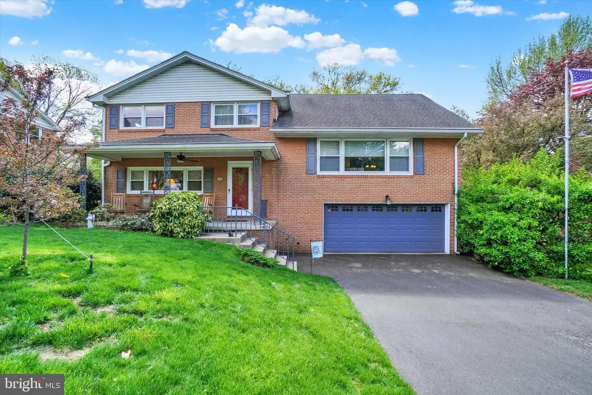 2540 Durham Rd, York, PA 17402 - #1