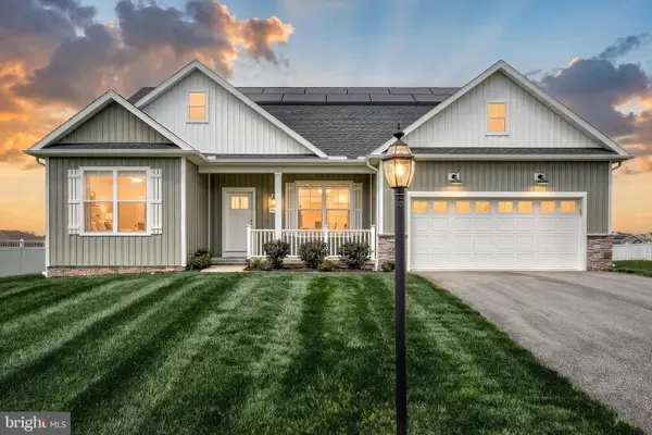 190 Winifred Dr, HANOVER, PA 17331