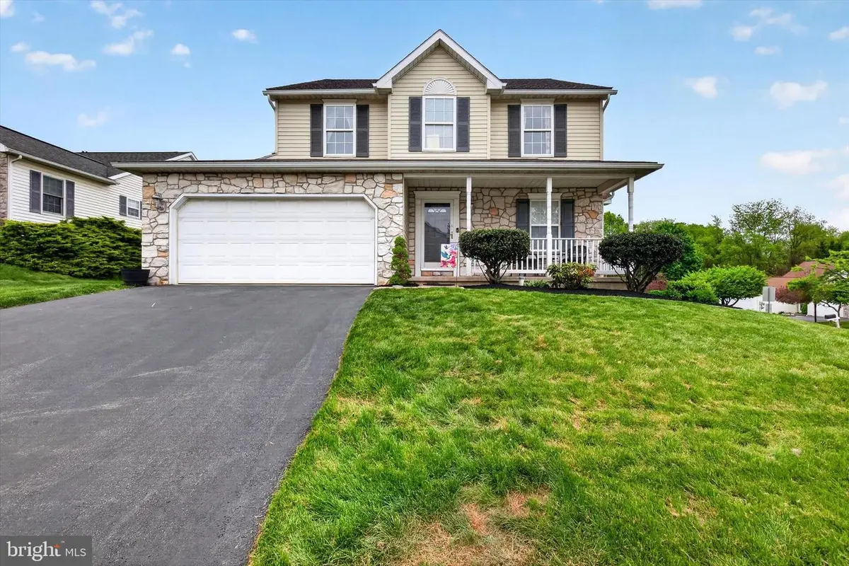 624 Bartlett Dr, Dallastown, PA 17313 - #1