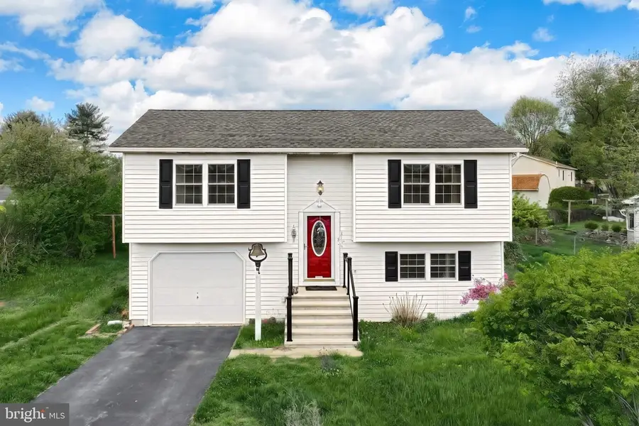 3401 Partridge Dr, Dover, PA 17315 - #2