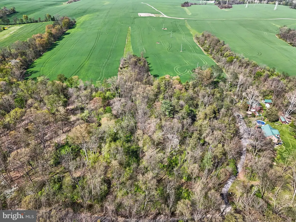 0 Rooster Ln, Manchester, PA 17345 - #1