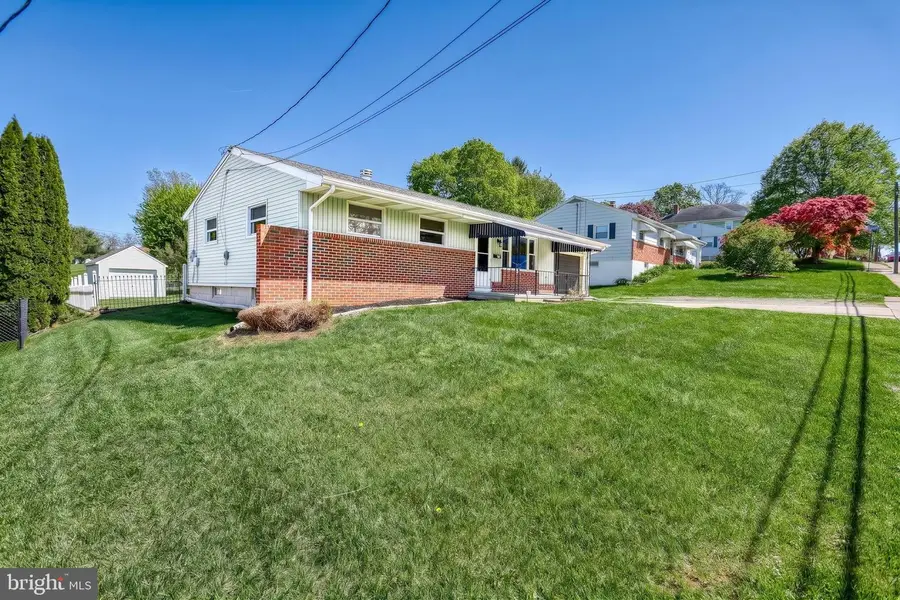 439 N Lombard St, Dallastown, PA 17313 - #3