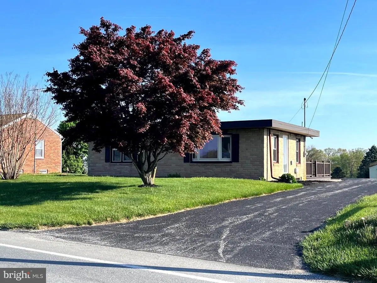 1015 Delta Rd, Red Lion, PA 17356 - #1