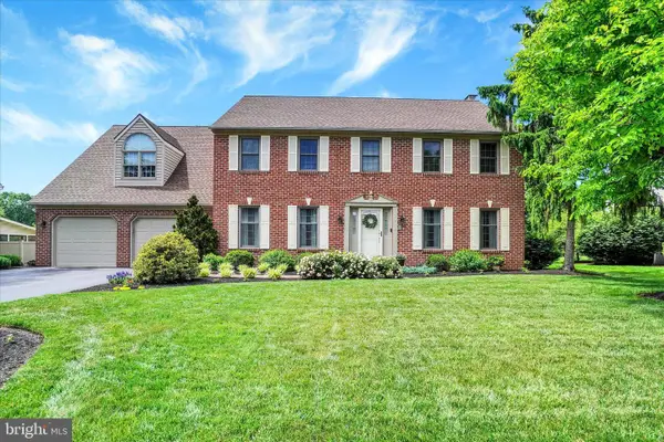 1885 Herman Dr, YORK, PA 17408