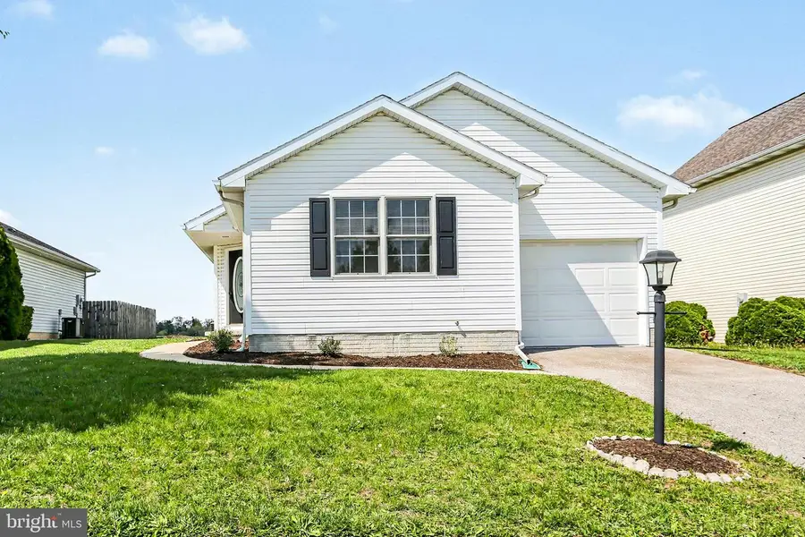 1443 Wanda Dr, Hanover, PA 17331 - #2