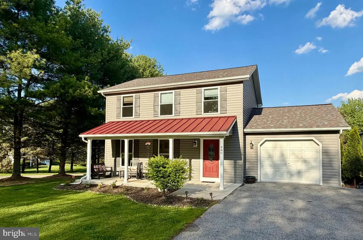 440 Valley View Dr, Hanover, PA 17331 - #1
