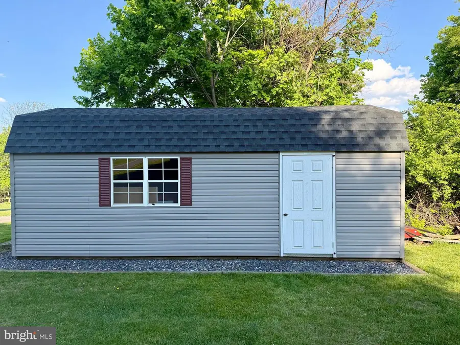 440 Valley View Dr, Hanover, PA 17331 - #3