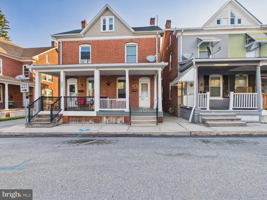 202-1/2 Ruth Ave, Hanover, PA 17331 - #2