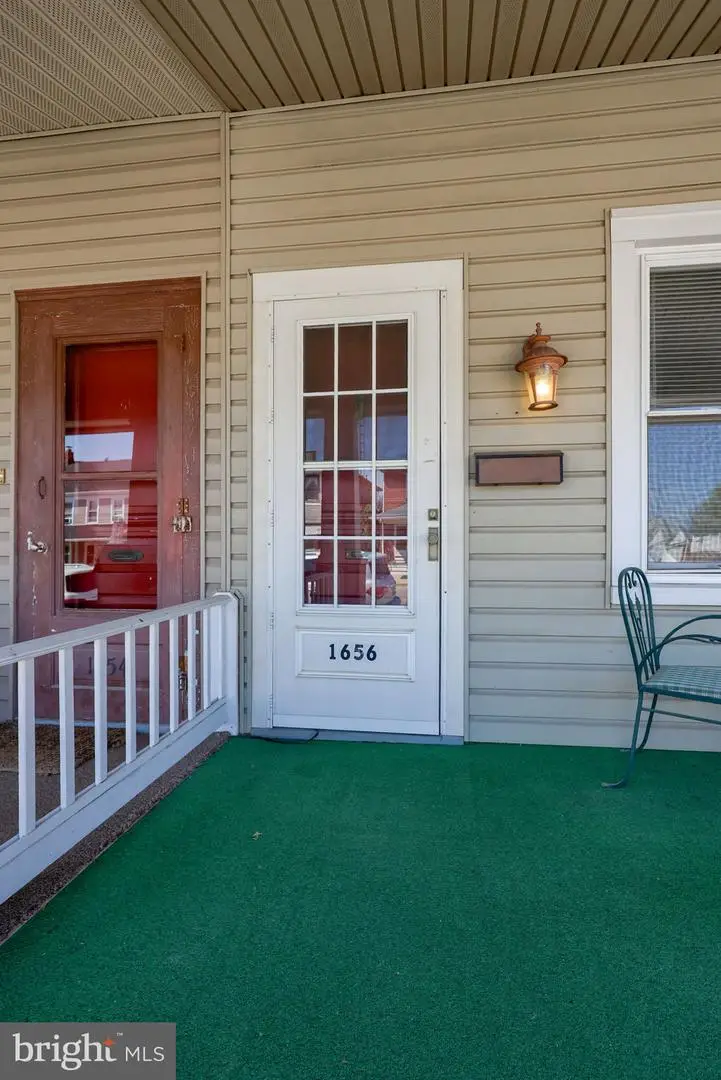 1656 Monroe St, York, PA 17404 - #3