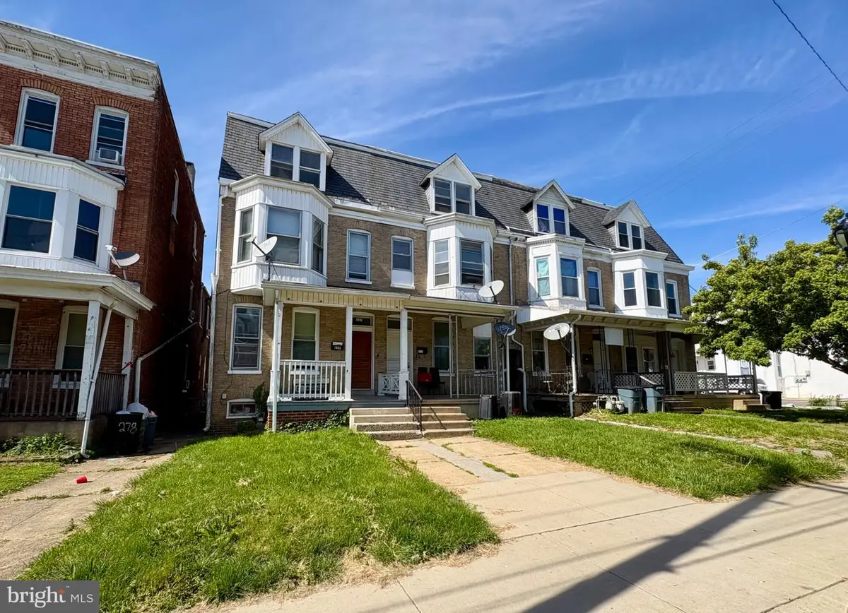 257 W Jackson St, York, PA 17401 - #1