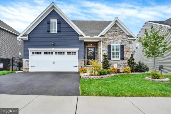 2703 Alperton Drive, YORK, PA 17402