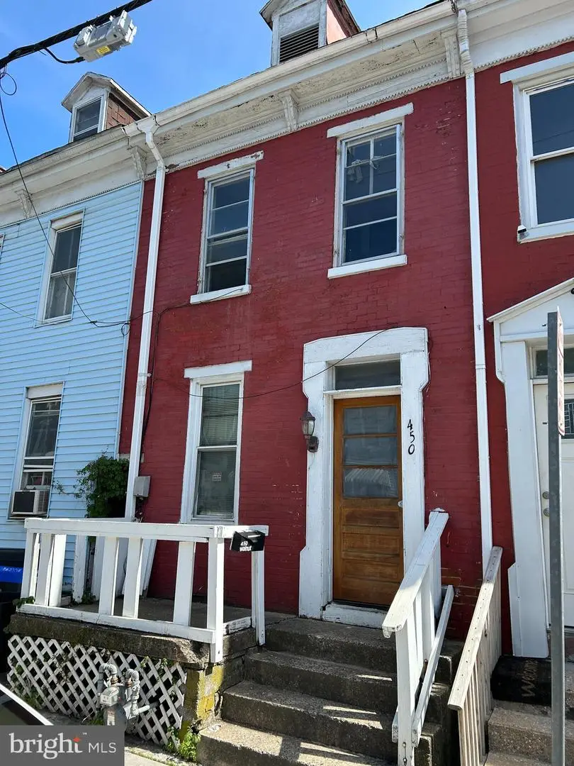 450 E Walnut St, York, PA 17403 - #1