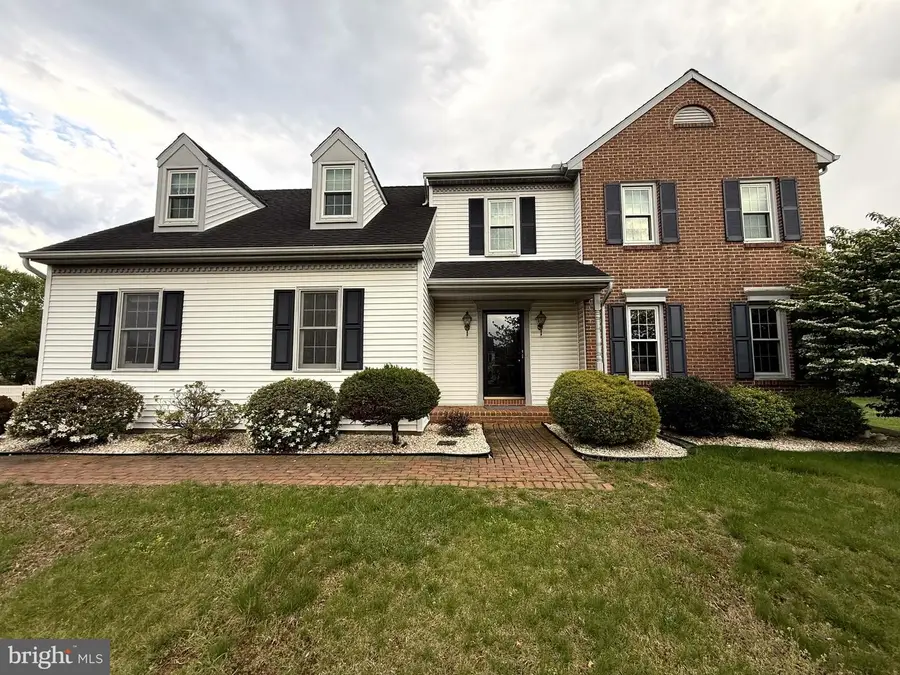 1240 Futurity Dr, York, PA 17404 - #2