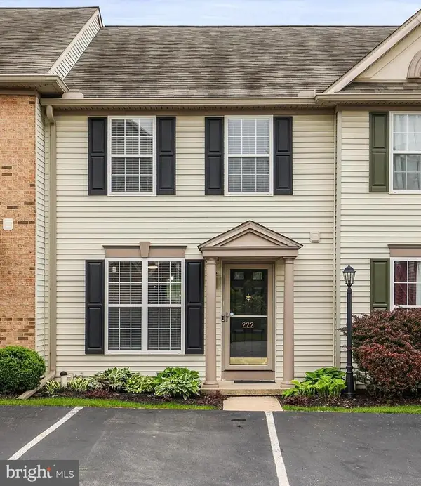 222 Wheatfield Way #70d, YORK, PA 17403