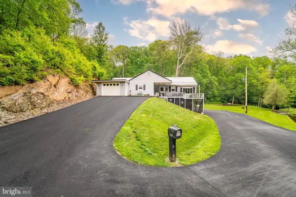 13127 Manor Furnace Rd, FELTON, PA 17322