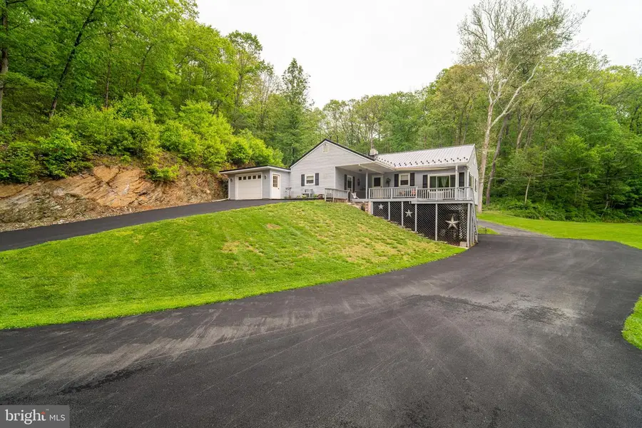 13127 Manor Furnace Rd, Felton, PA 17322 - #2
