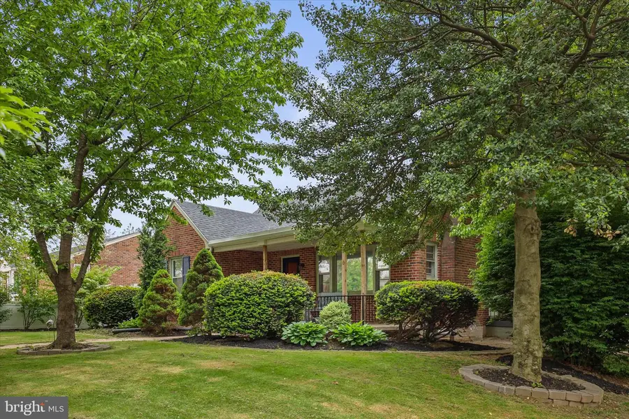 700 S Royal St, York, PA 17402 - #2