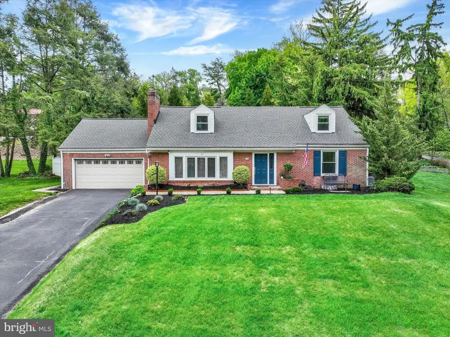 790 Spring Ln, York, PA 17403 - #2