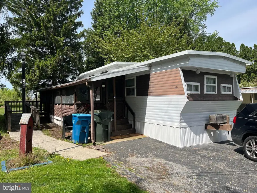 459 Clover Dr, York, PA 17406 - #3