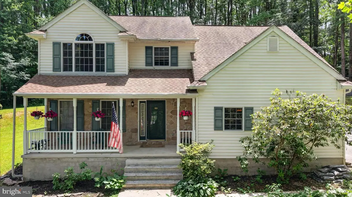 802 Hollow Rd, Delta, PA 17314 - #1