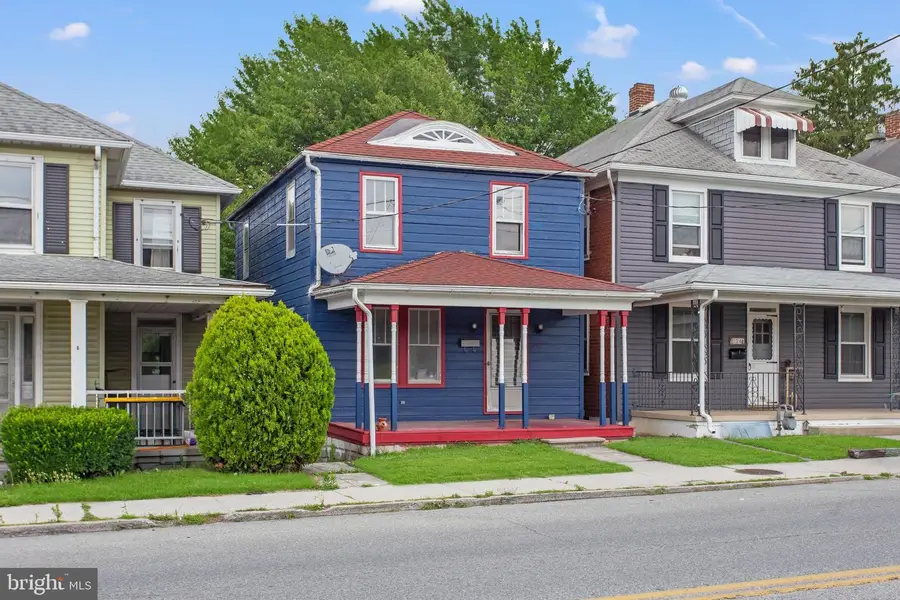 772 Baltimore St, Hanover, PA 17331 - #2