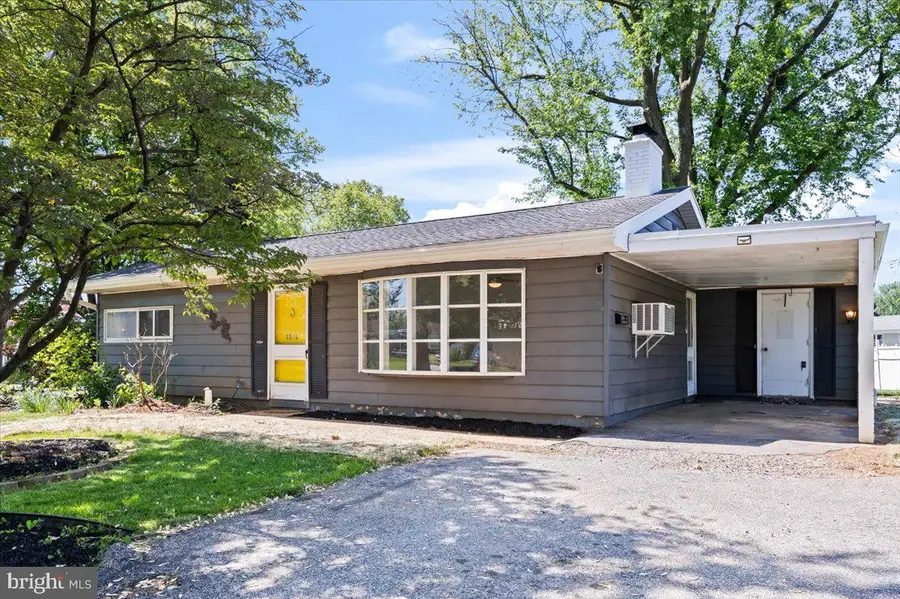 1104 Fireside Ct, York, PA 17404 - #2
