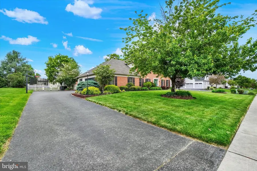1649 Lilac Rd, York, PA 17408 - #2