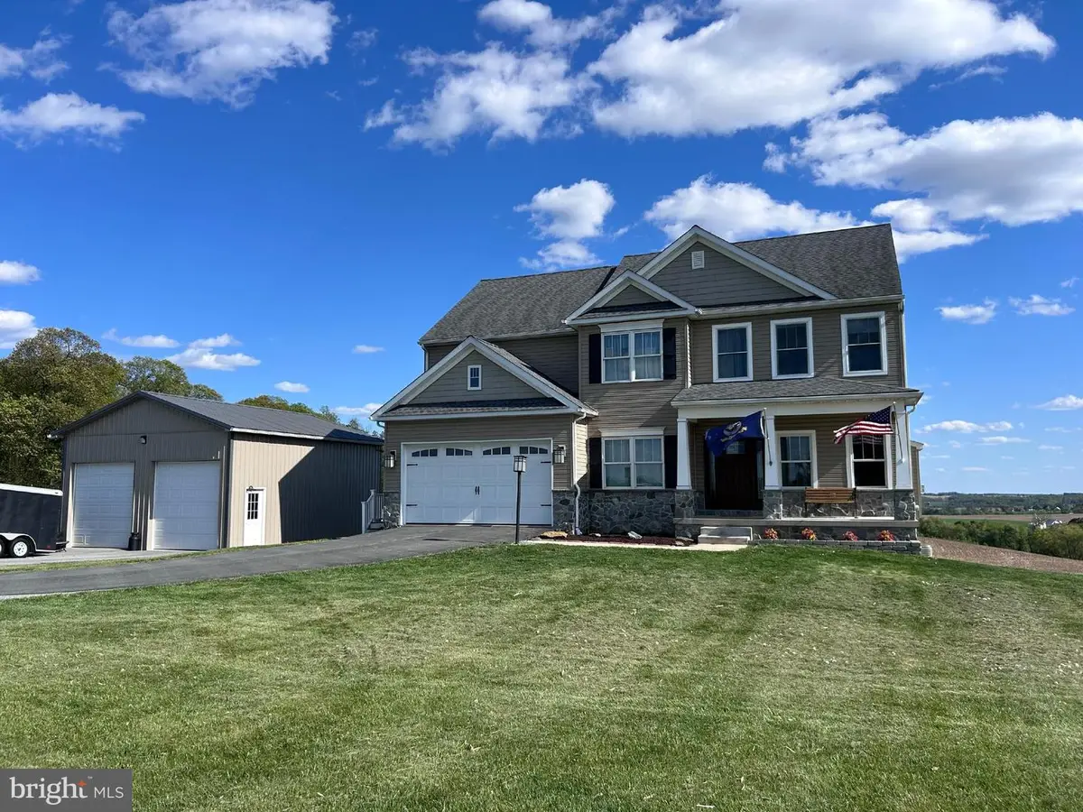 6792 Hickory Rd, Stewartstown, PA 17363 - #1