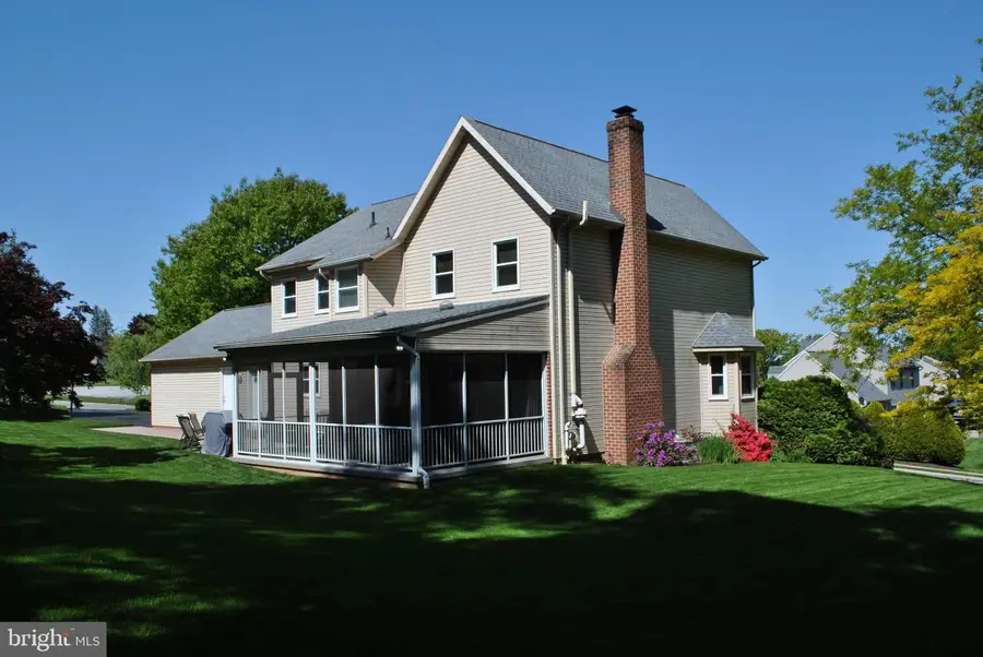 3133 Wheatlyn Rd, York, PA 17402 - #2