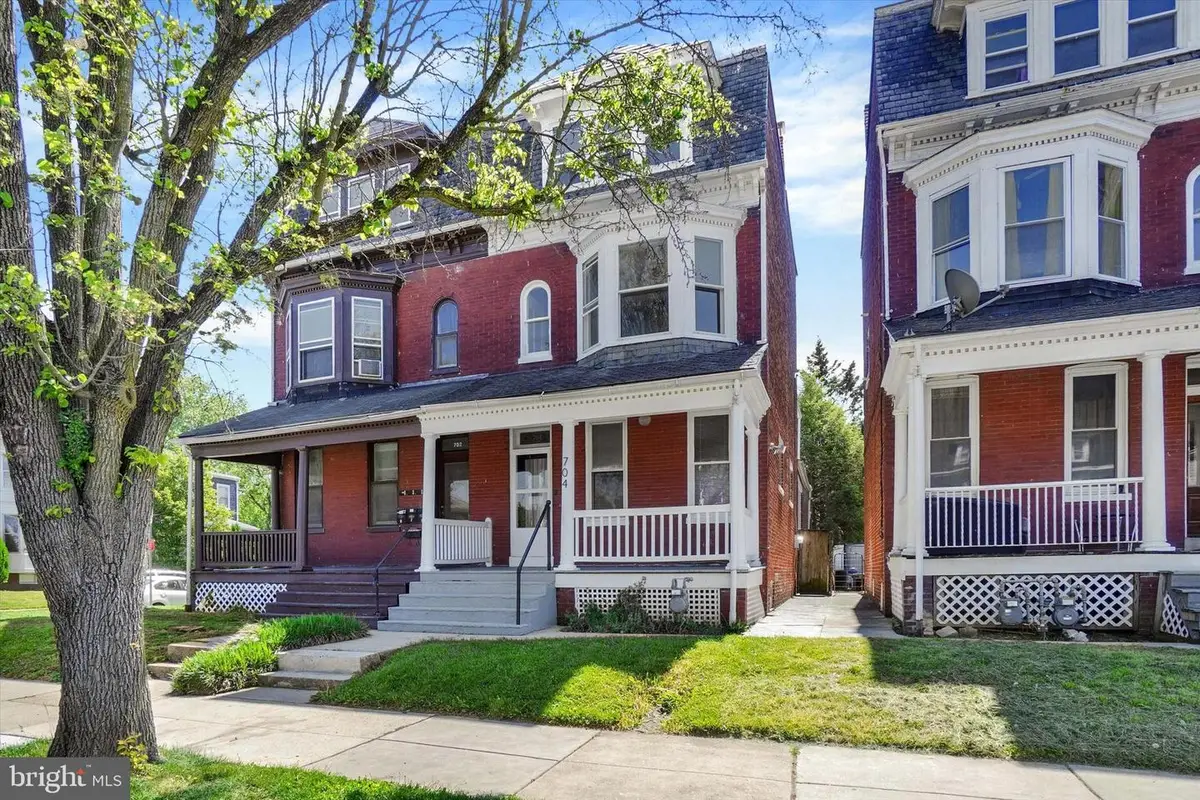 704 Madison Ave, York, PA 17404 - #1