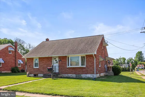 1870 Worth St, YORK, PA 17404