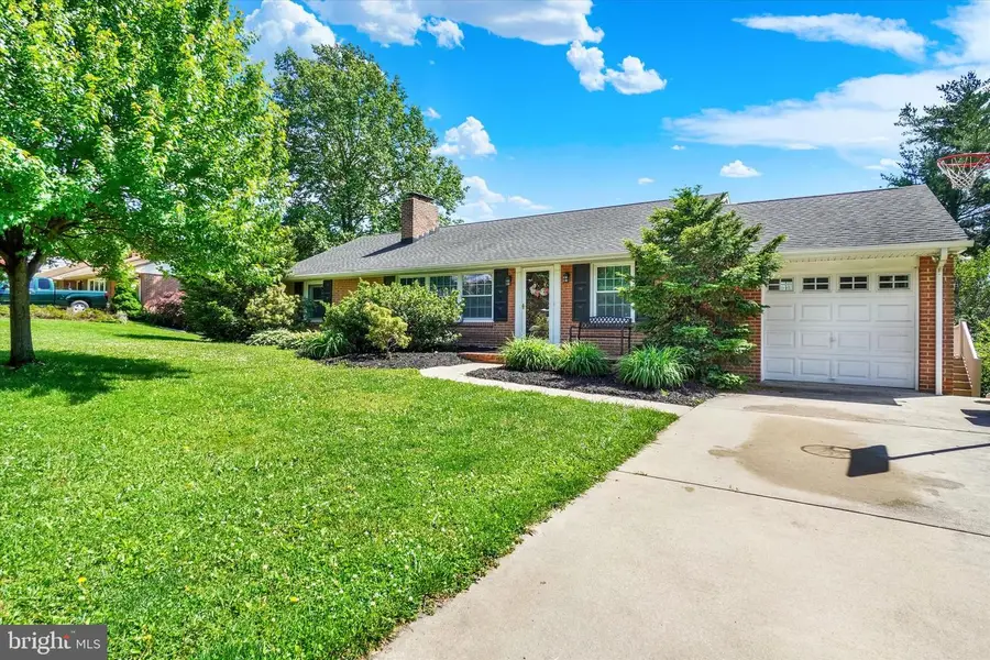 1616 Niles Rd, York, PA 17403 - #3