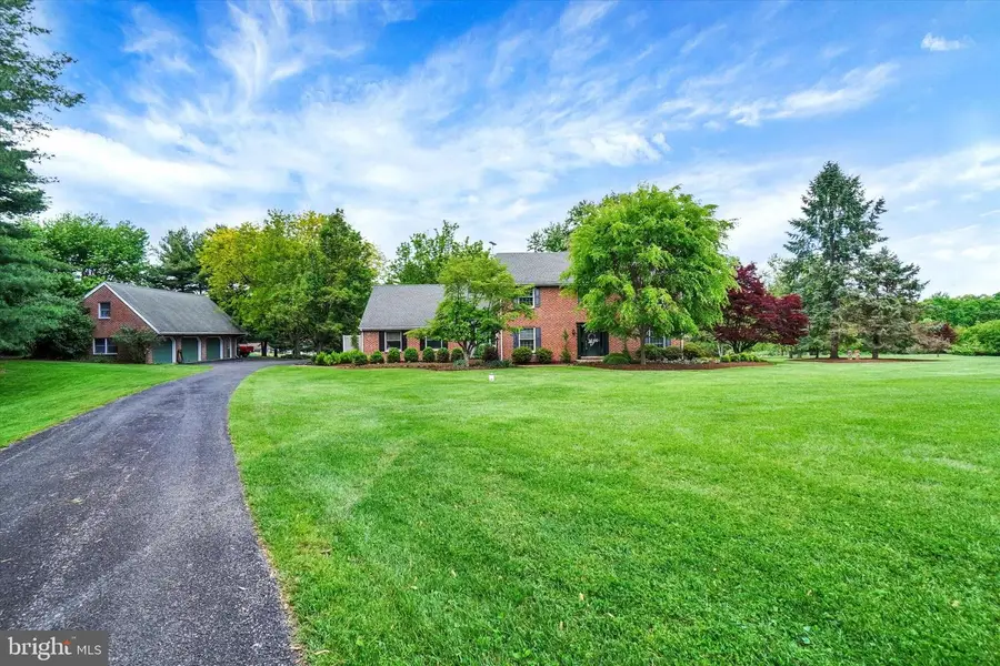 3701 Trout Run Rd, York, PA 17406 - #2