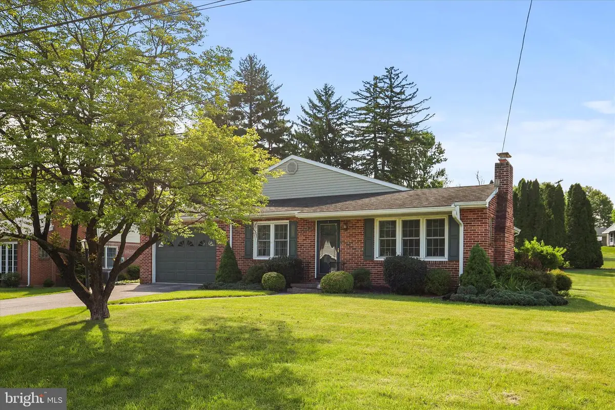 2312 Church Rd, York, PA 17408 - #1