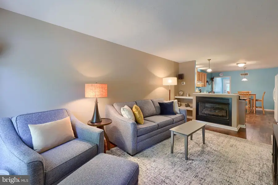 111 Silver Screen Dr, York, PA 17402 - #3
