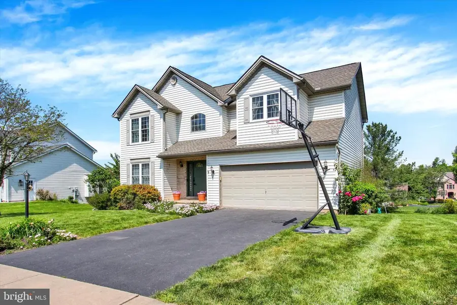 1451 Wheatfield Dr, York, PA 17408 - #2