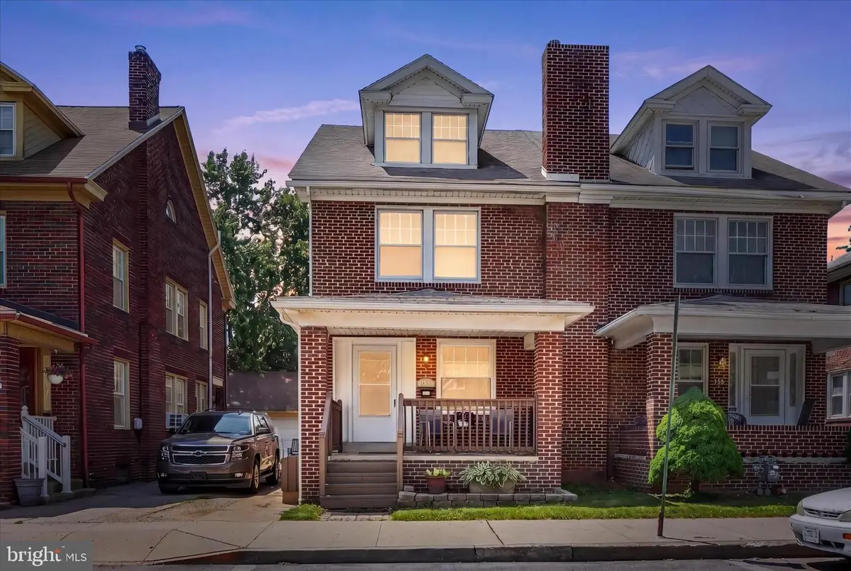104 N Seward St, York, PA 17404 - #1