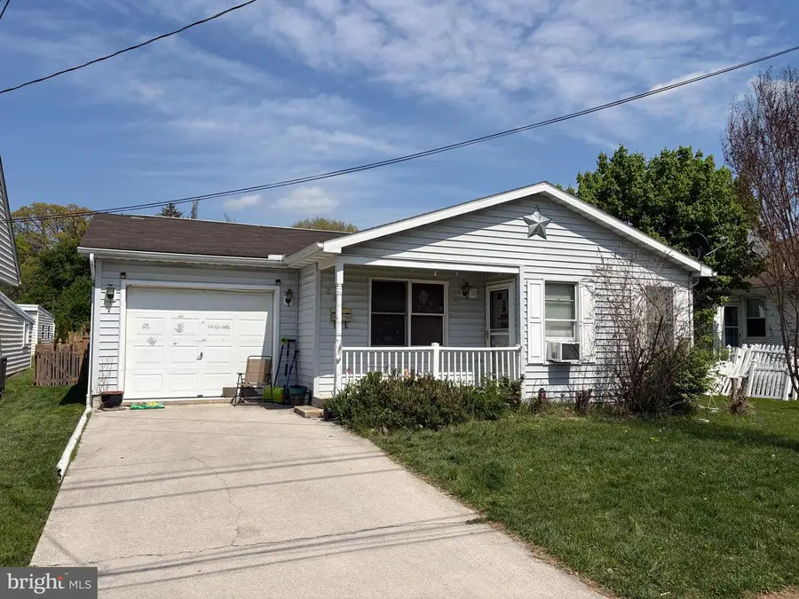 346 Centennial Ave, Hanover, PA 17331 - #2
