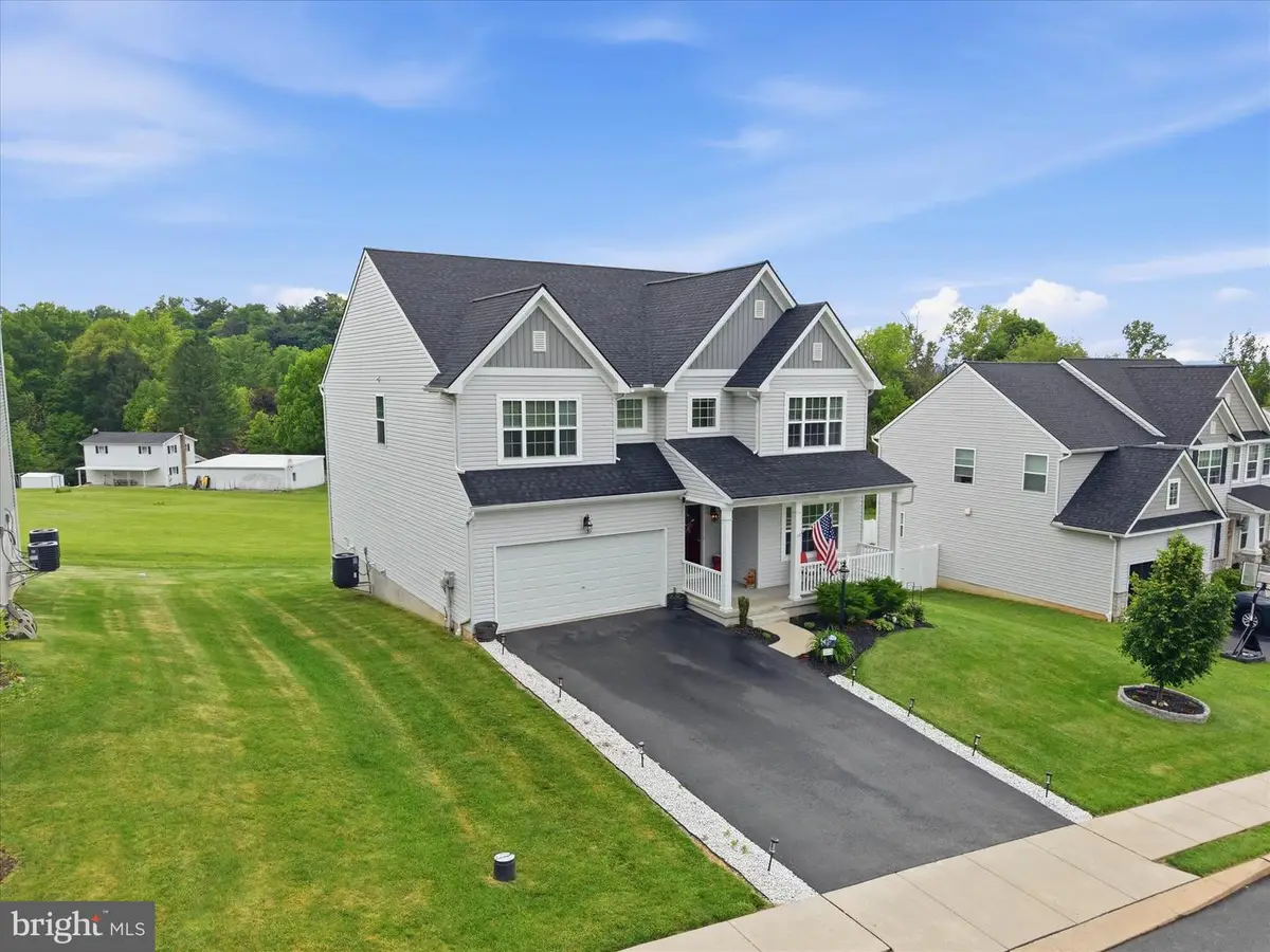 60 Blaine Dr, Manchester, PA 17345 - #1